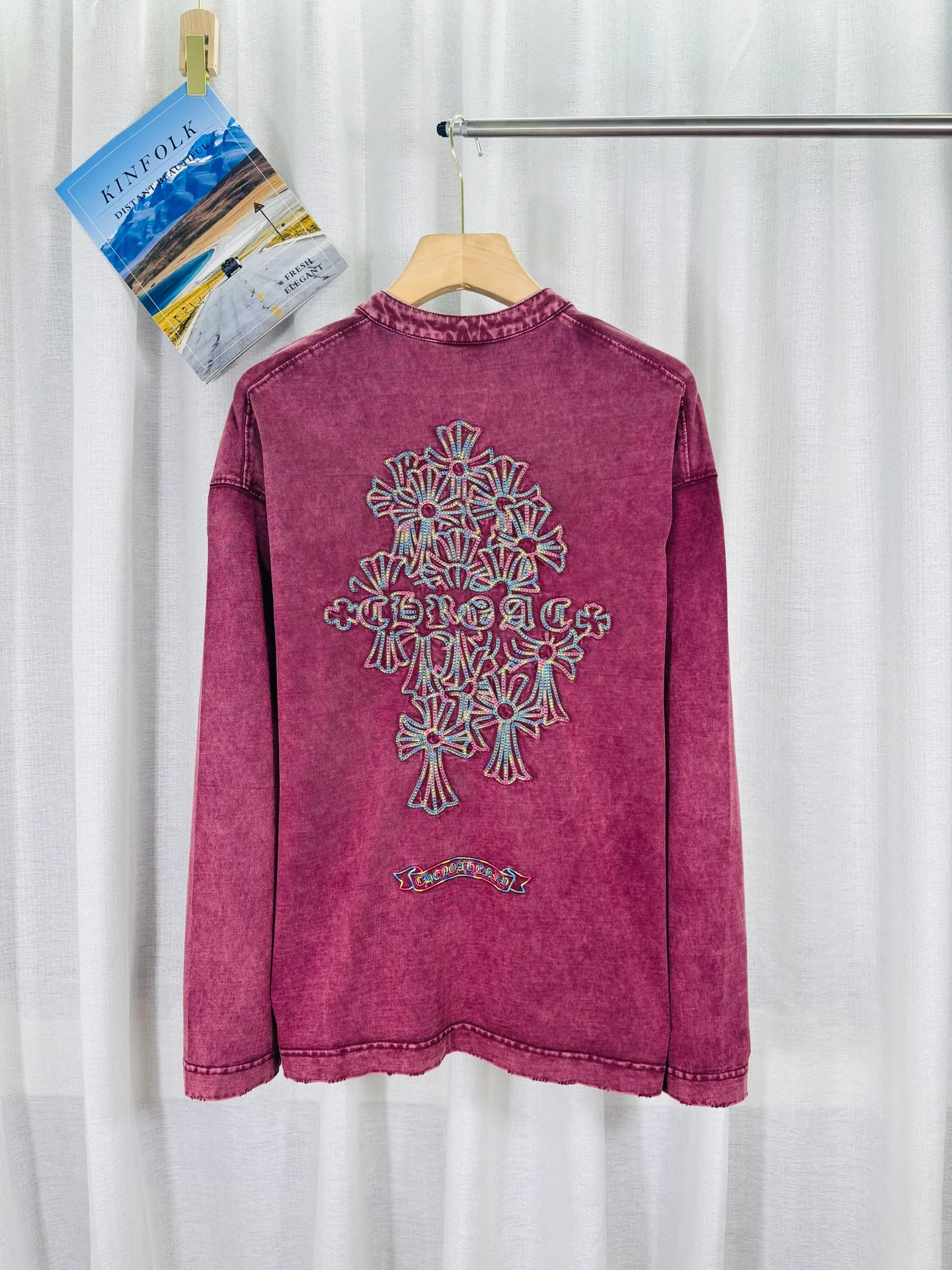 P260 ch high version Chrome Hearts 2025 new autumn and winter cross patch washed spray-painted long-sleeved T-shirt, fabric: 26 double yarns, 320 grams weight, Angra red thread weaving, heavy wash water➕fried color + spray-paint Printing process: colorful embroidery, secondary color spray-paint process Color: gray, red Size: S M L XL Style number: 5178